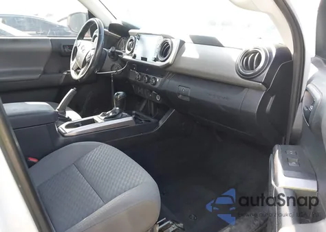 2021 Toyota Tacoma Access Cab z USA, uszkodzony, nr VIN 3TYRX5GN7MT008637